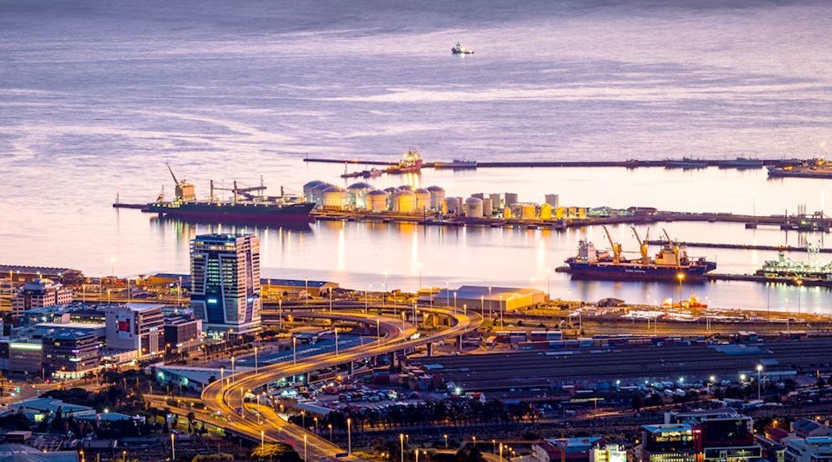 how-trade-policy-volatility-threatens-financial-stability-and-economic-growth-seref-dogan-erbek-1