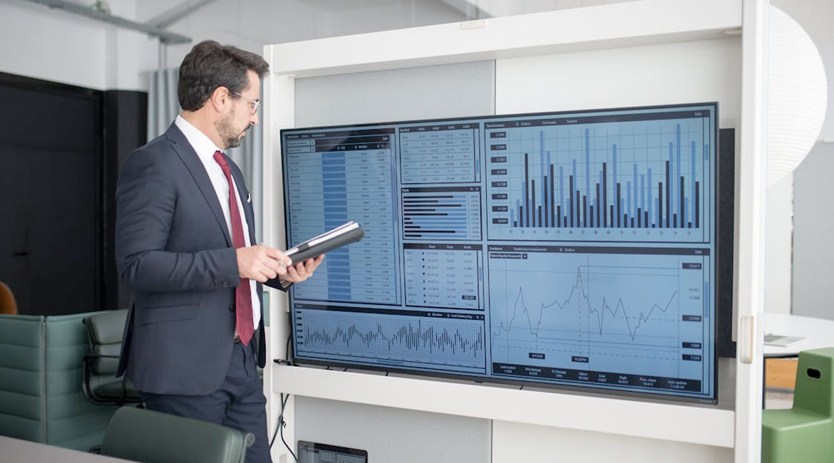 global-markets-show-resilience-amid-ongoing-uncertainty-seref-dogan-erbek-2